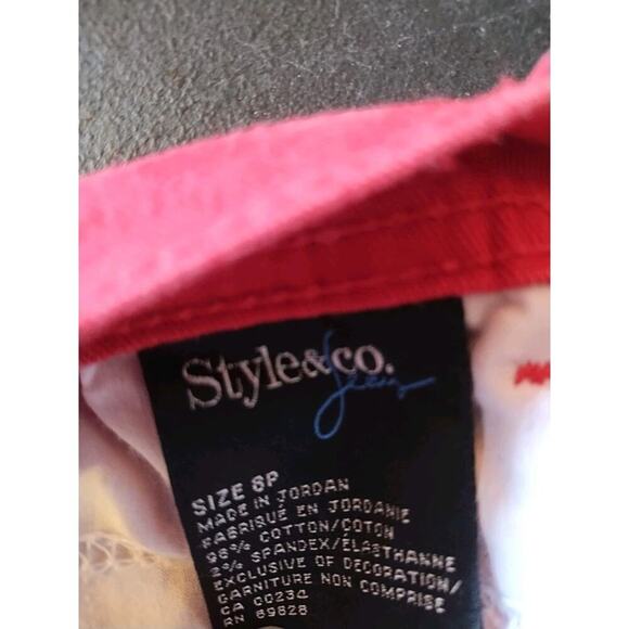 Lot of 2 Red Pink Womens Size 8 Petite 8P Mid Rise Capri Crop Bermuda Shorts - Picture 9 of 9